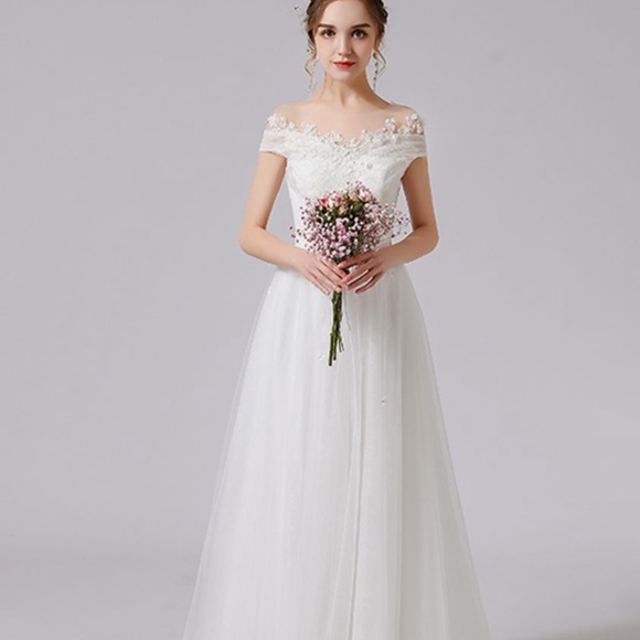 Wedding Dress, Tulle A-line size S/M - Picture 1 of 3